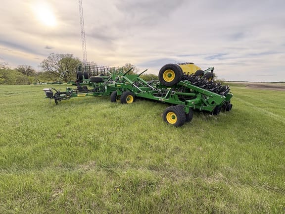 2023 John Deere N560 Equipment Image0