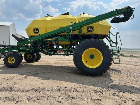 2023 John Deere N560 Equipment Image0
