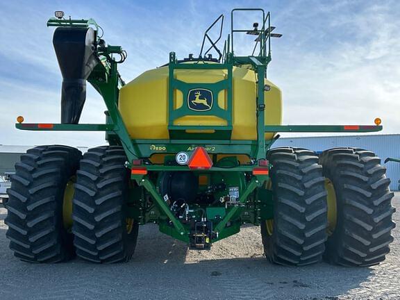 Image of John Deere N560F equipment image 3