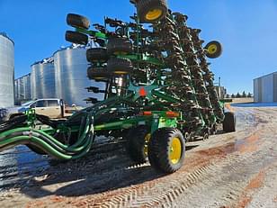 Main image John Deere N560F 3