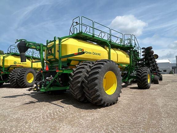 Image of John Deere N560F equipment image 4