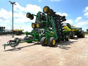 2023 John Deere N560F Image