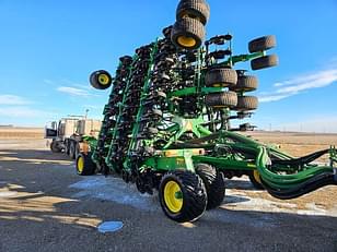 Main image John Deere N560F 1