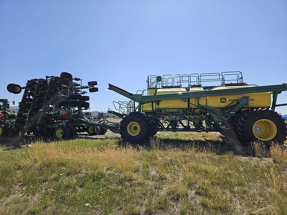 Image of John Deere N560F equipment image 2