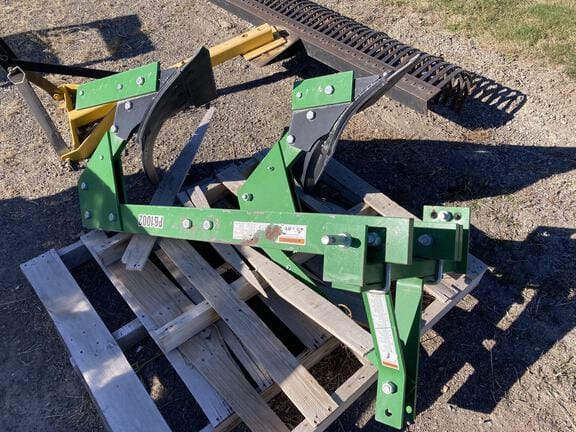 2023 Frontier PB1002 Equipment Image0