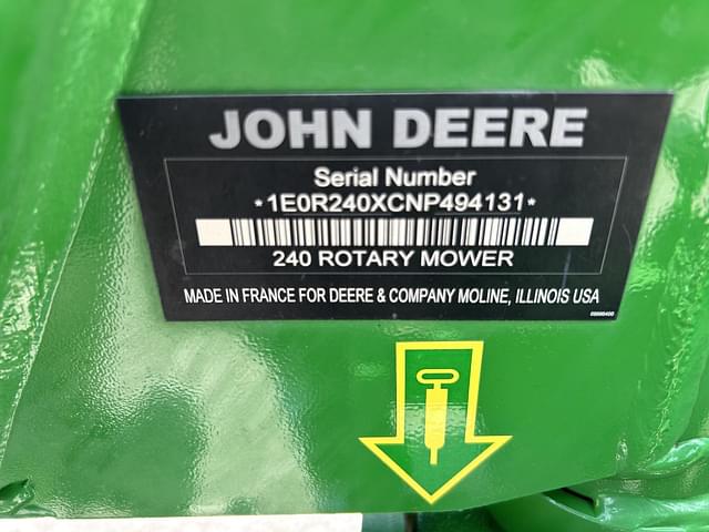 Image of John Deere R240 equipment image 3