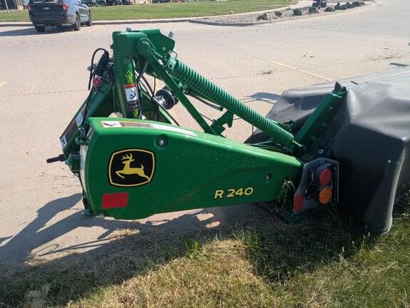Image of John Deere R240 equipment image 3
