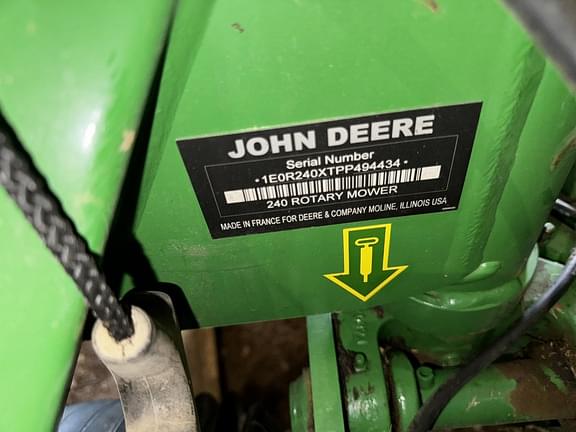 Image of John Deere R240 equipment image 4