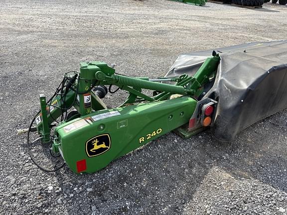 Image of John Deere R240 equipment image 3