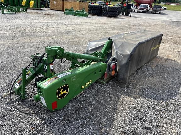 Image of John Deere R240 equipment image 4