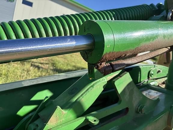Image of John Deere R310 equipment image 2