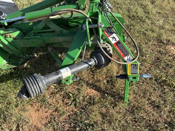 Image of John Deere R310 equipment image 2