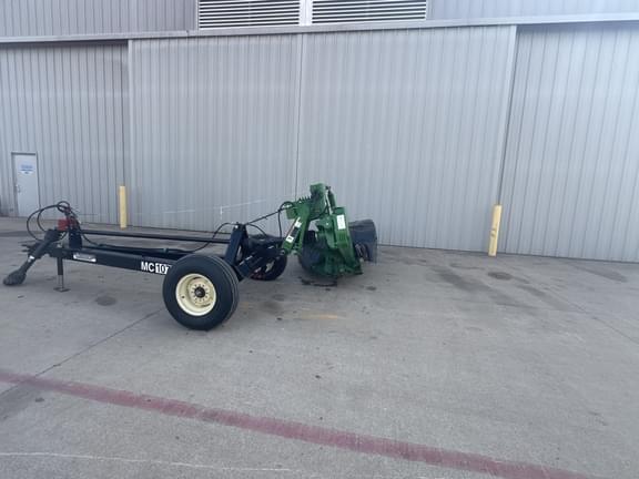 Image of John Deere R310 equipment image 3