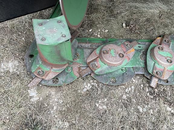 Image of John Deere R310 equipment image 4