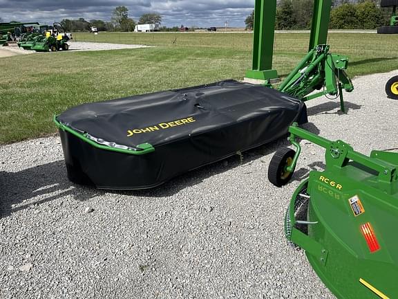 Image of John Deere R310 equipment image 1