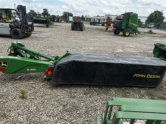 Image of John Deere R310 equipment image 3