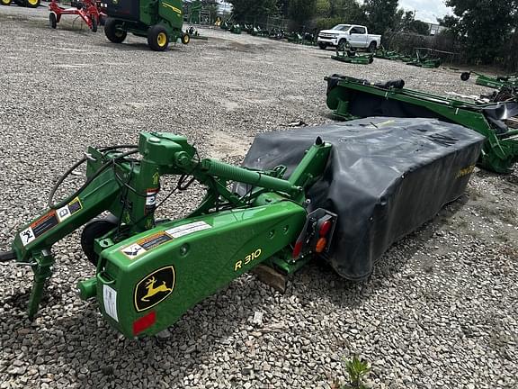 Image of John Deere R310 equipment image 1