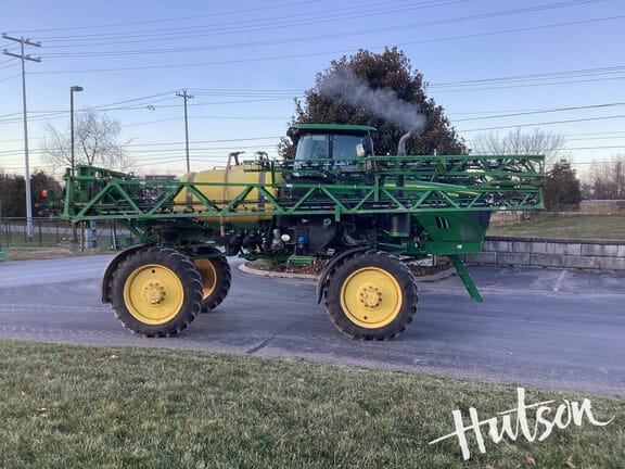 2023 John Deere R4023 Equipment Image0
