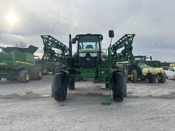 Image of John Deere R4023 equipment image 1