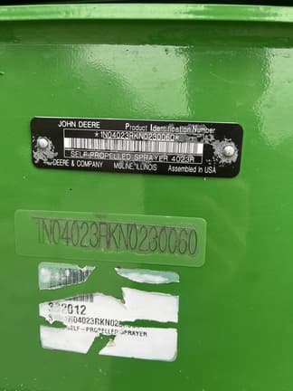 Image of John Deere R4023 equipment image 2