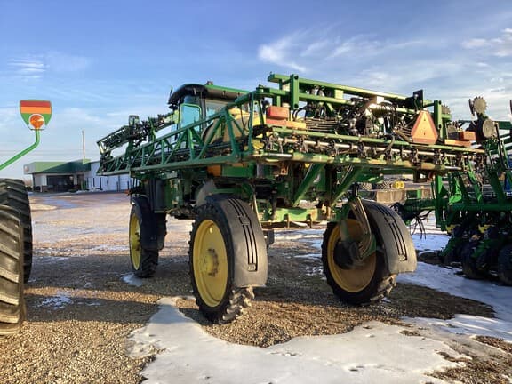 Image of John Deere R4023 equipment image 2