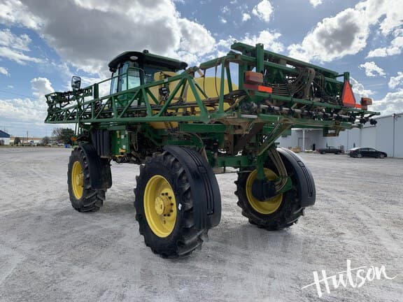 Image of John Deere R4023 equipment image 3