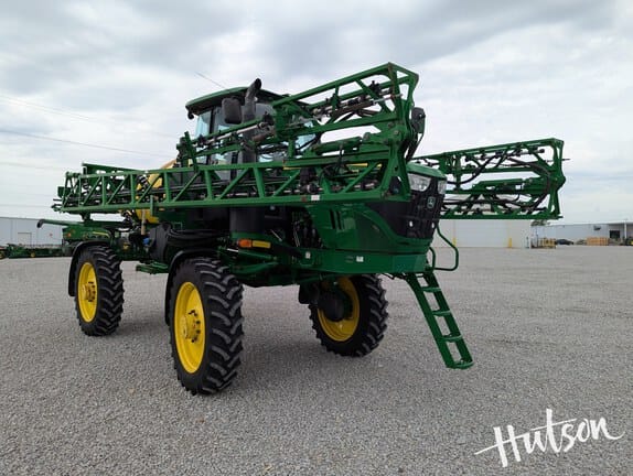 2023 John Deere R4023 Equipment Image0