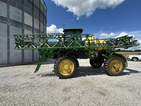 Image of John Deere R4023 equipment image 4