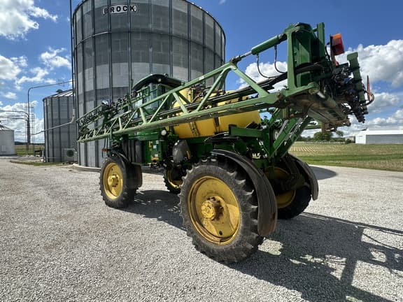 Image of John Deere R4023 equipment image 3