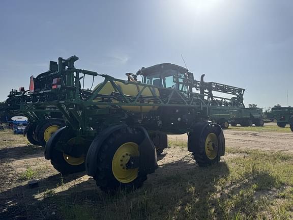 Image of John Deere R4023 equipment image 4