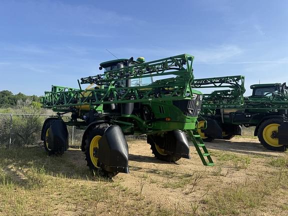 Image of John Deere R4023 equipment image 1