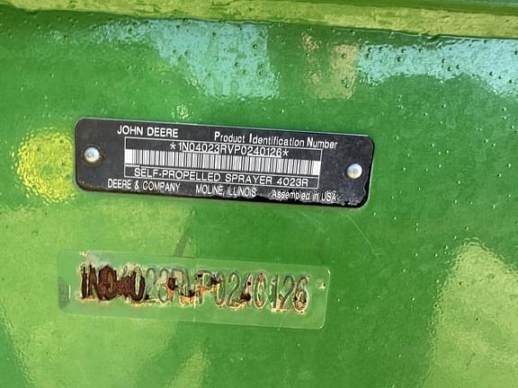 Image of John Deere R4023 equipment image 2