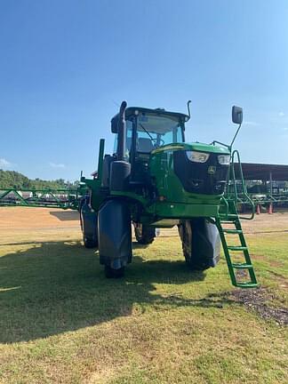 Image of John Deere R4023 equipment image 2