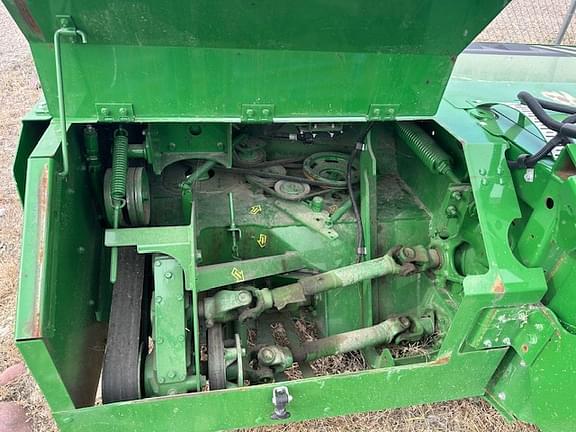 Image of John Deere R500 equipment image 3