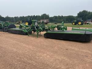 2023 John Deere R990M Image