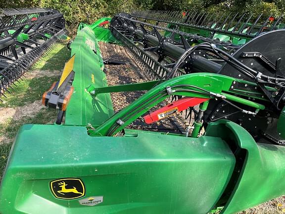 Image of John Deere RD30F equipment image 2