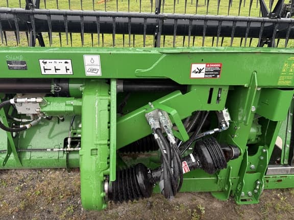 Image of John Deere RD30F equipment image 2