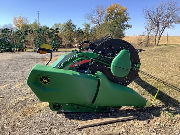 Image of John Deere RD30F equipment image 1