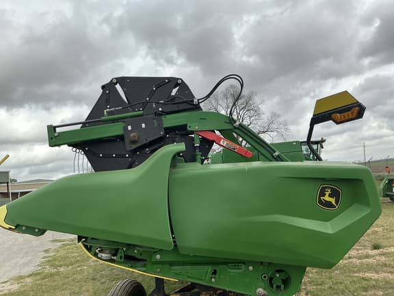 Image of John Deere RD30F equipment image 4