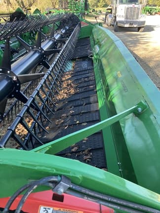 Image of John Deere RD35F equipment image 1