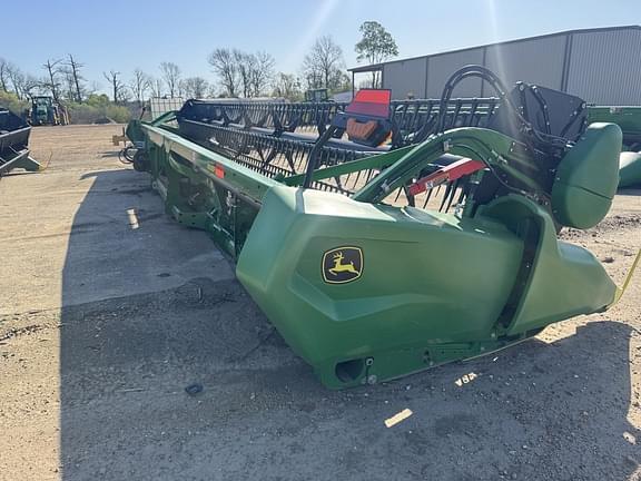 Image of John Deere RD35F equipment image 3