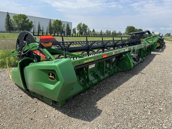 Image of John Deere RD35F equipment image 3