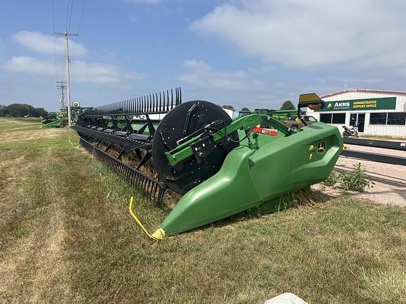 Image of John Deere RD35F Primary image