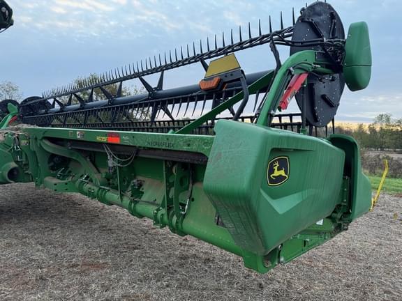 Image of John Deere RD35F equipment image 1