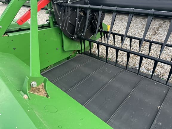 Image of John Deere RD35F equipment image 3