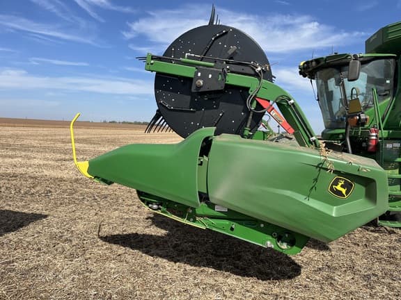 Image of John Deere RD35F equipment image 1