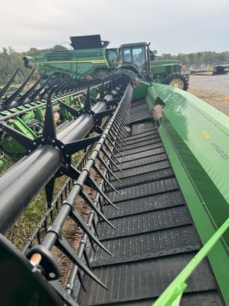 Image of John Deere RD35F Image 0