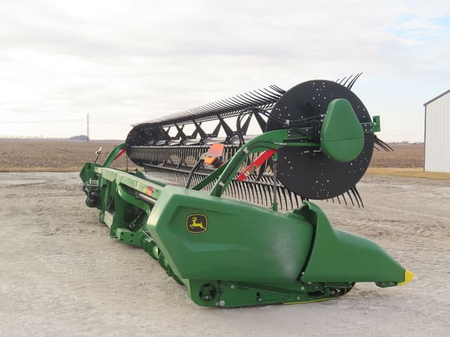 Image of John Deere RD35F equipment image 2