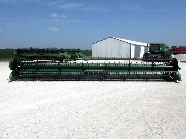 Image of John Deere RD35F equipment image 4