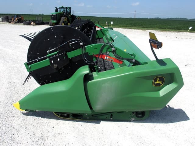 Image of John Deere RD35F equipment image 3